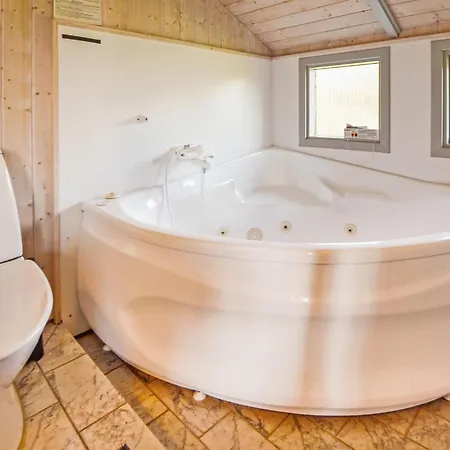 Lovely In With Sauna *